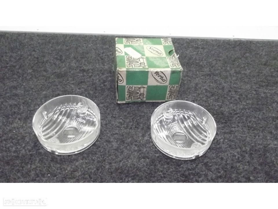 renault 4 L vidros de farolim novos e originais - 2