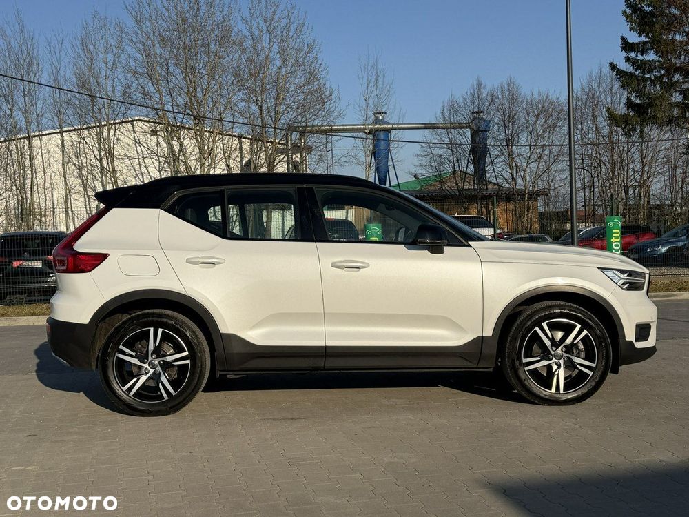 Volvo XC 40 D4 SCR AWD R-Design - 12