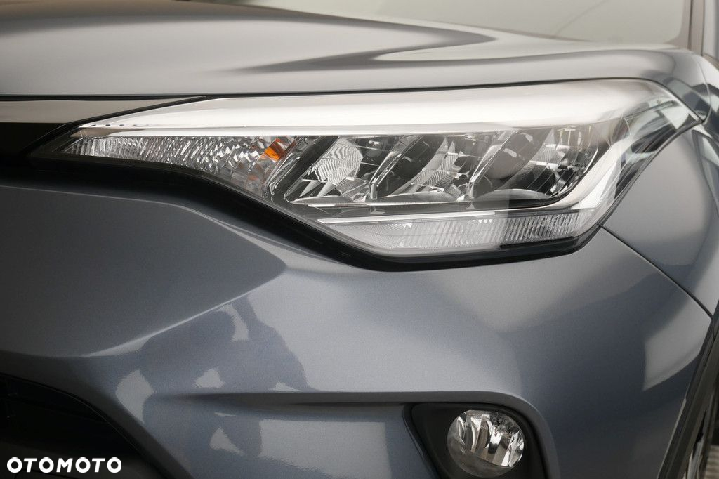 Toyota C-HR - 13