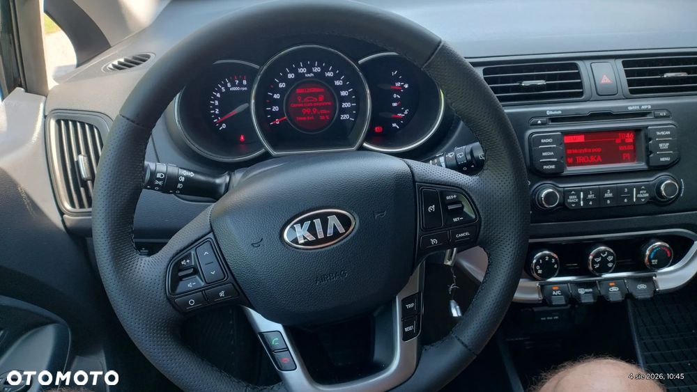 Kia Rio 1.2 Dream Team Edition - 16