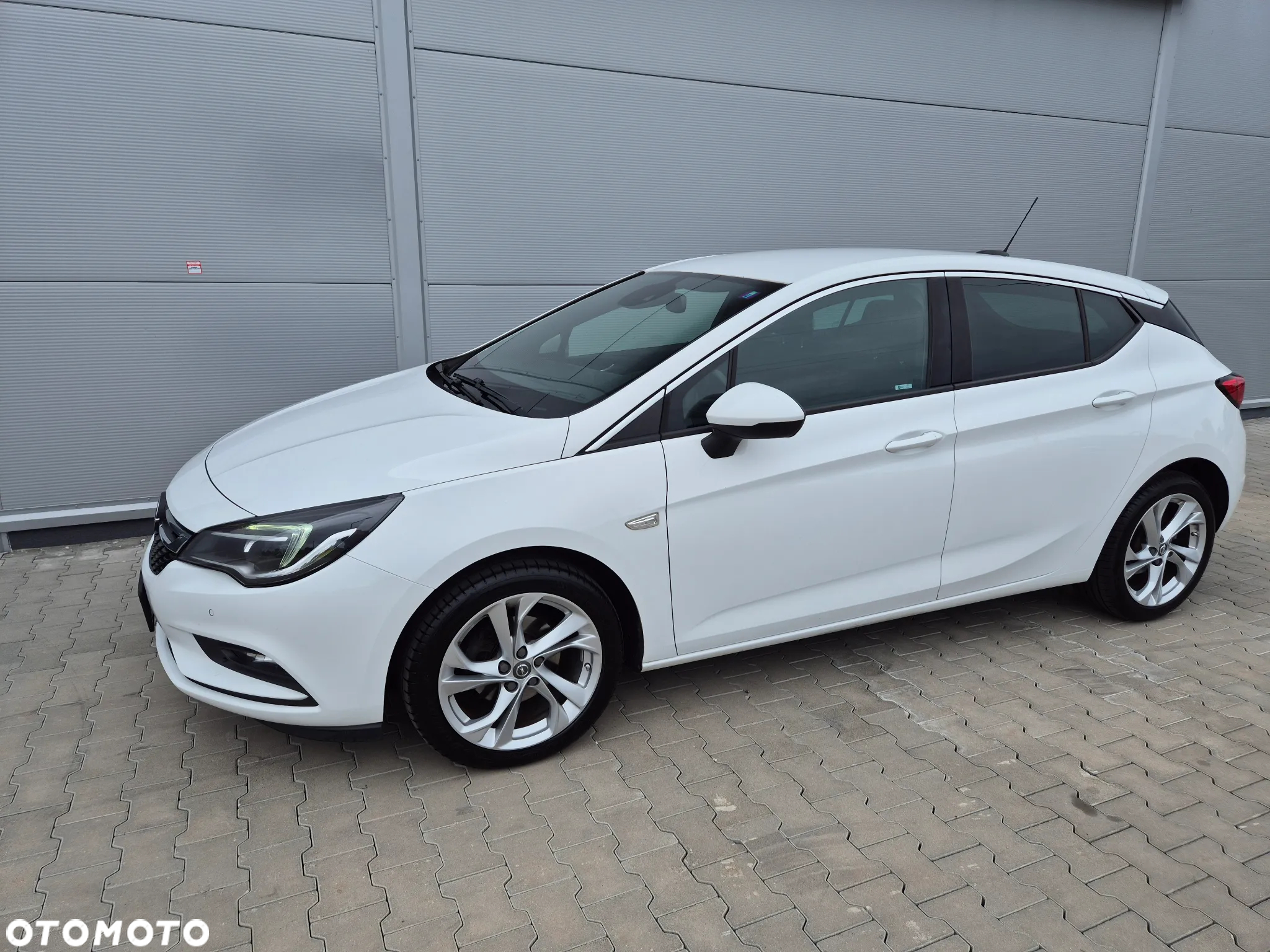 Opel Astra 1.4 Turbo Innovation - 9