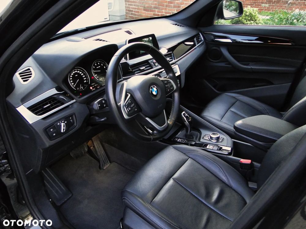BMW X1 sDrive18i GPF xLine - 22