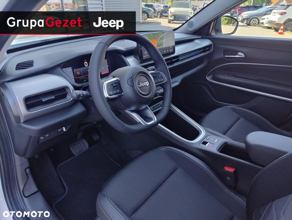 Jeep Avenger - 11