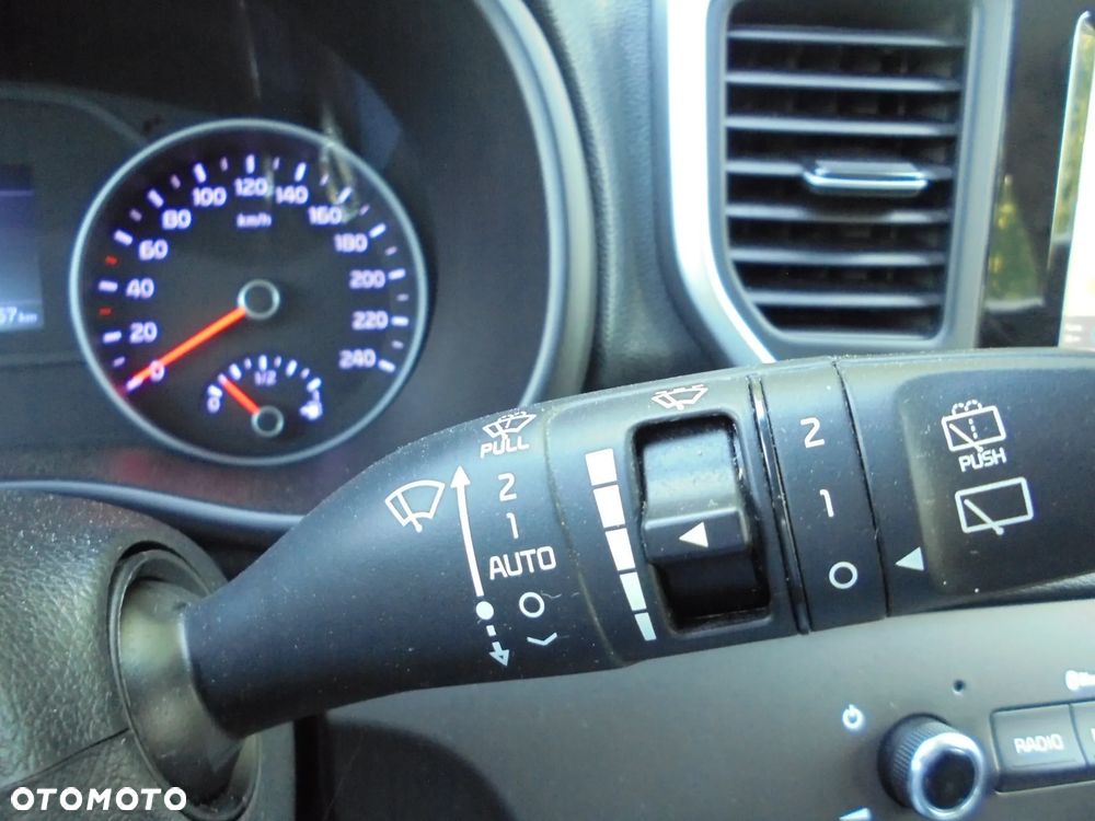 Kia Sportage 1.6 GDI 2WD DREAM-TEAM EDITION - 30