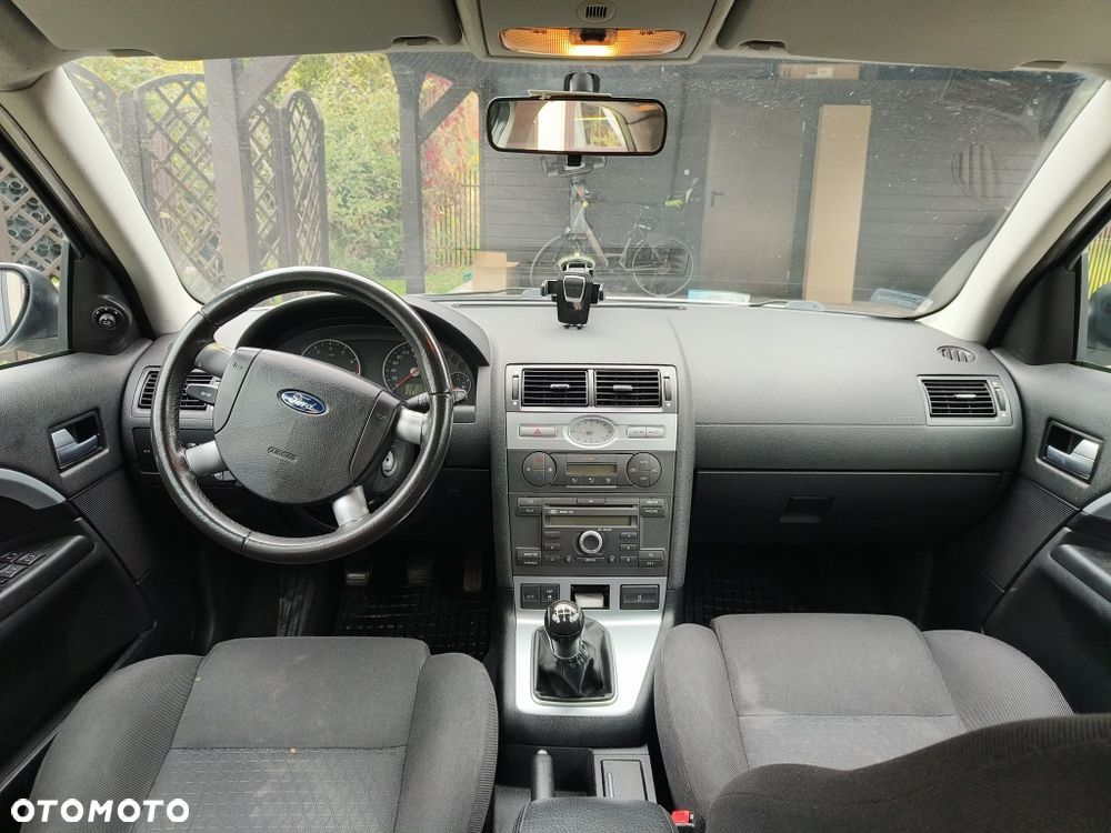 Ford Mondeo 2005 photo 4