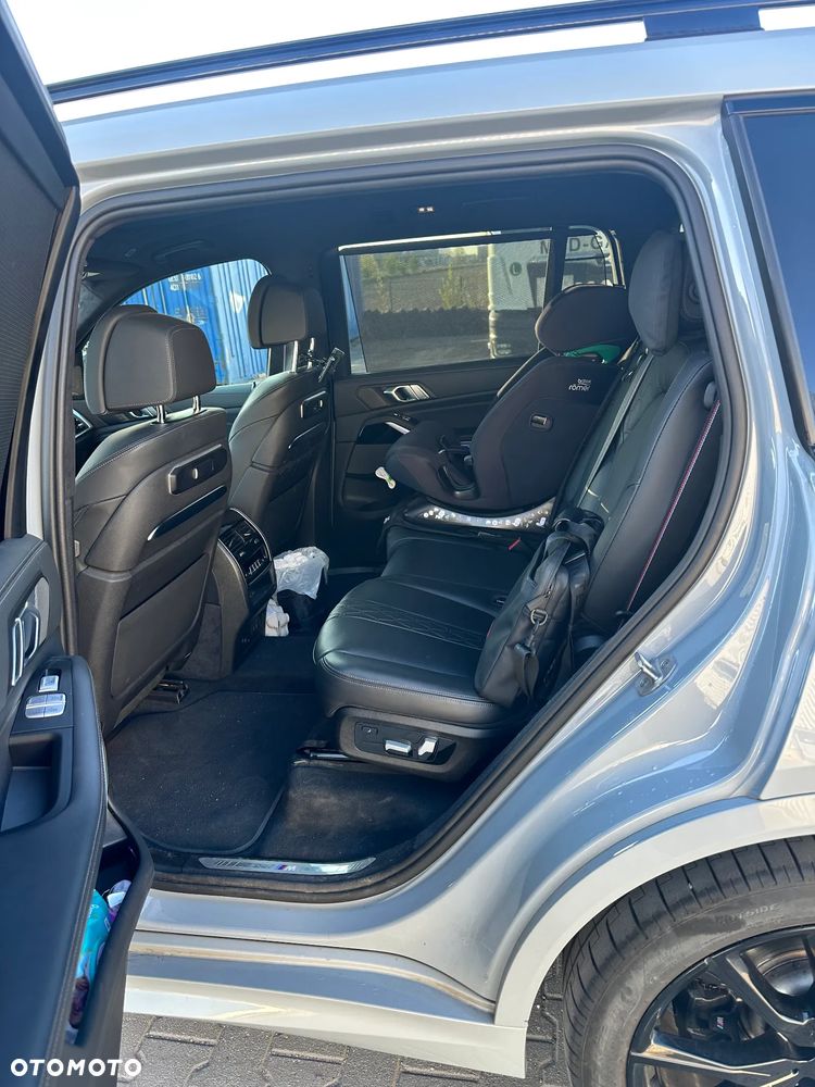 BMW X7 xDrive40i mHEV Individual Edition sport - 5