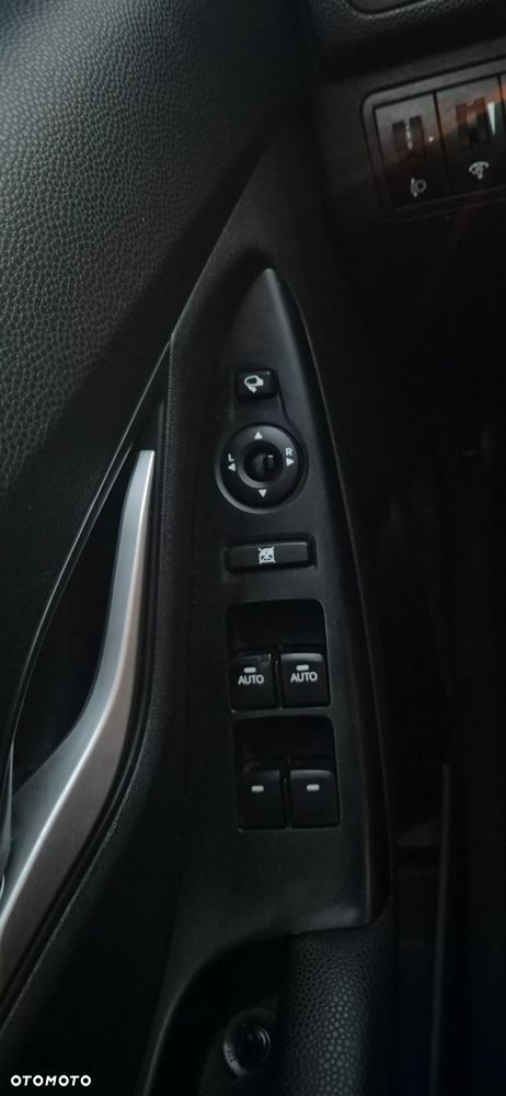Hyundai ix20 1.4 blue Comfort - 21