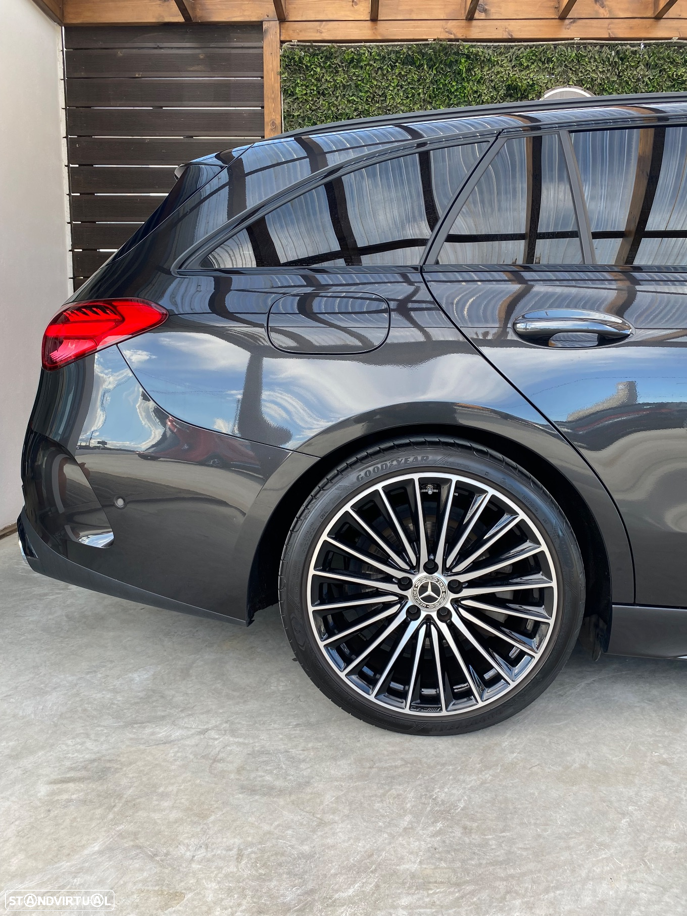 Mercedes-Benz C 220 d T 9G-TRONIC Edition AMG Line - 12