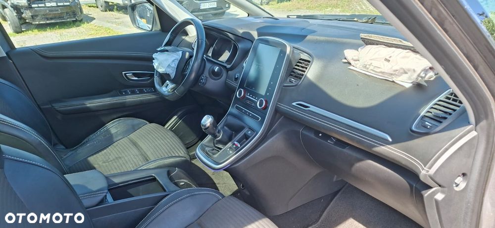 Renault Grand Scenic ENERGY dCi 130 INTENS - 13