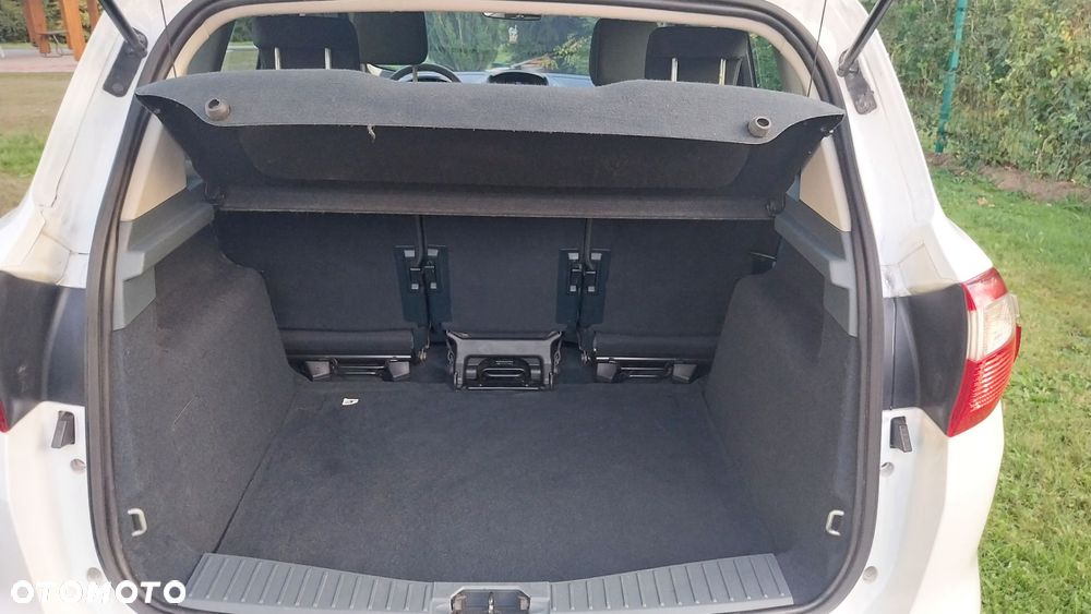 Ford C-MAX - 12