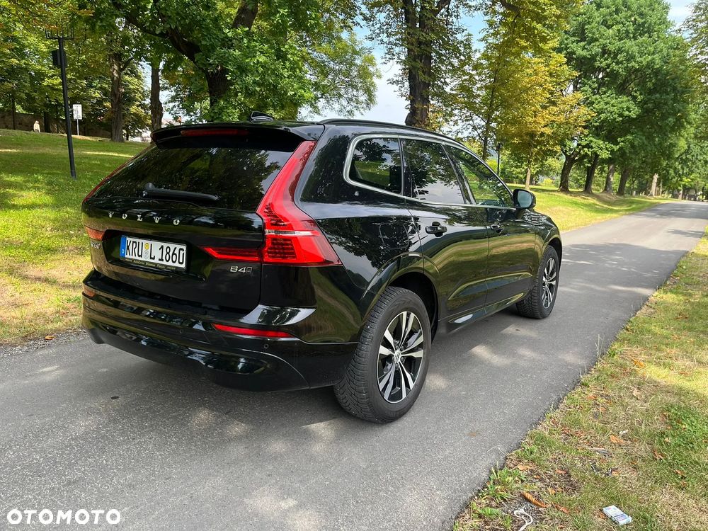 Volvo XC 60 B4 D AWD Geartronic Momentum Pro - 10
