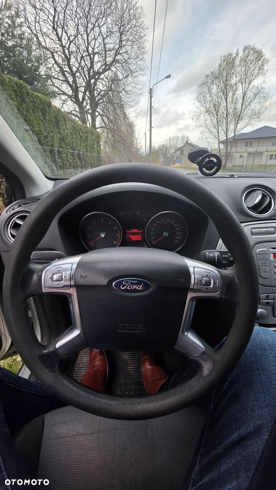 Ford Mondeo 1.6 Ambiente - 6