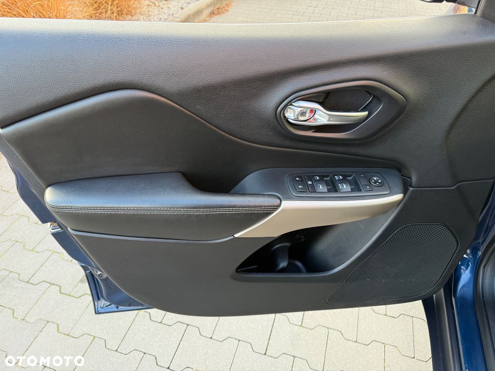 Jeep Cherokee 3.2 V6 Pentastar Active Drive I Automatik Limited - 18