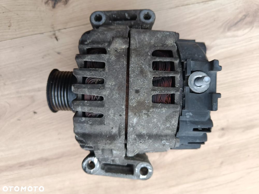MERCEDES W204 W207 W212 2.2 CDI OM 651 ALTERNATOR A0009067900 - 5
