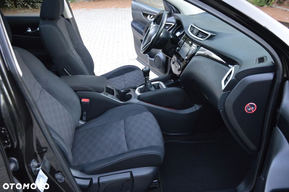 Nissan Qashqai 1.6 DCi Tekna+ - 13