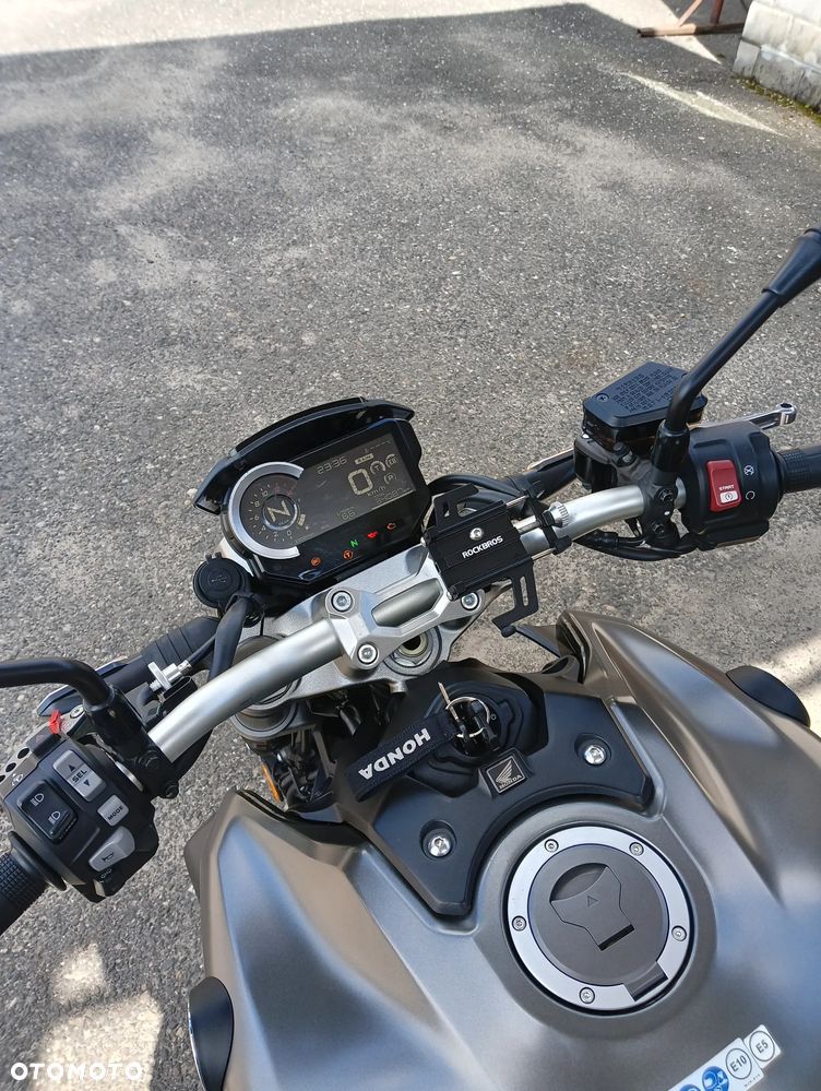 Honda CB - 14