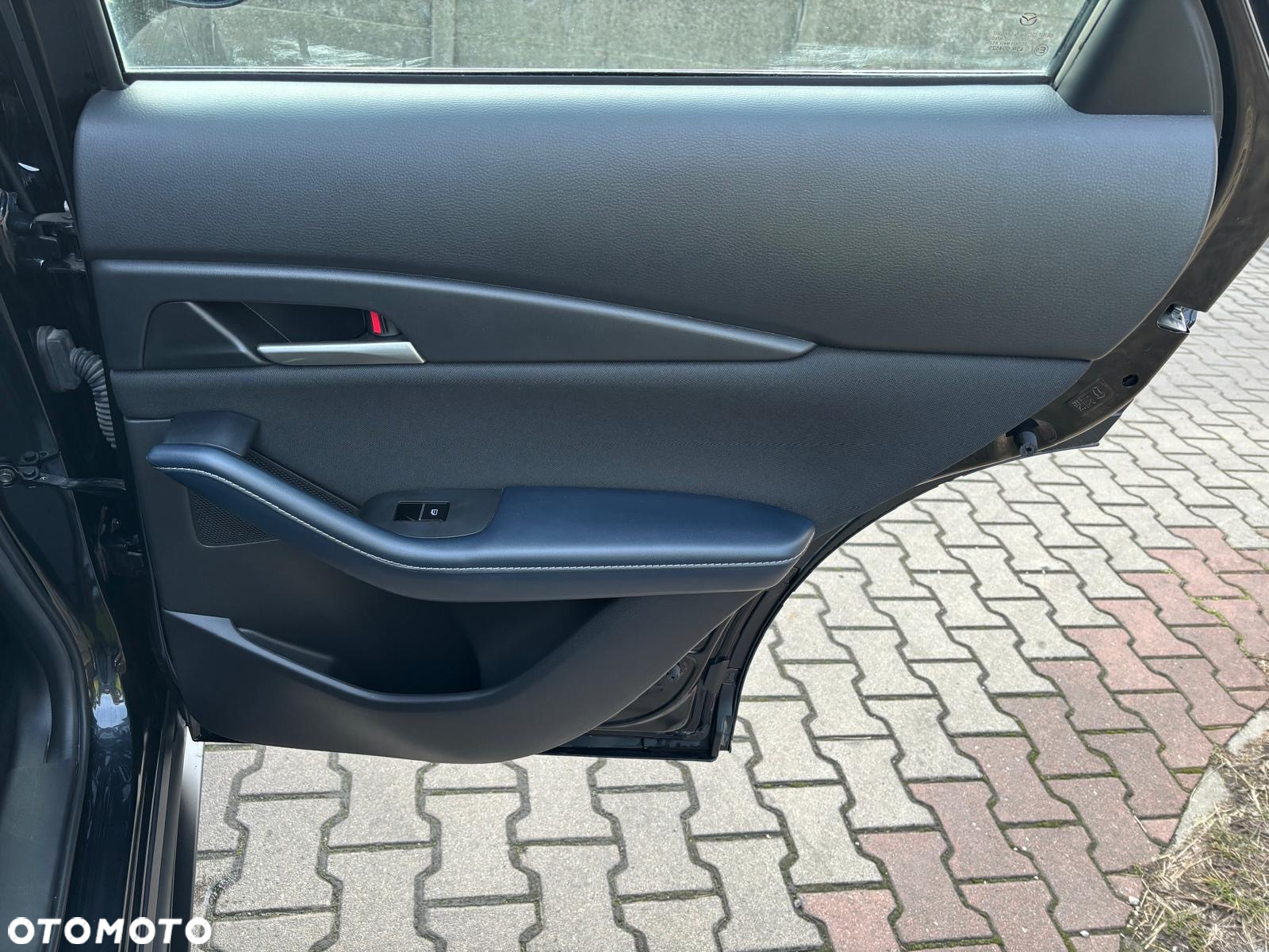 Mazda CX-30 - 21