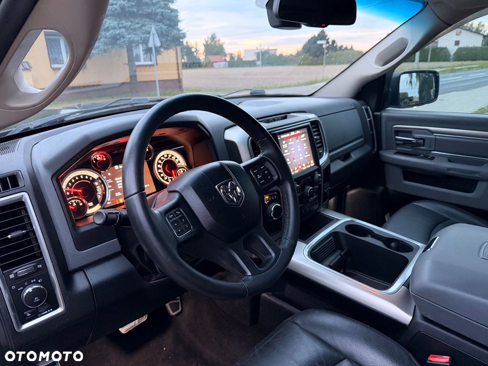 RAM 1500 - 9