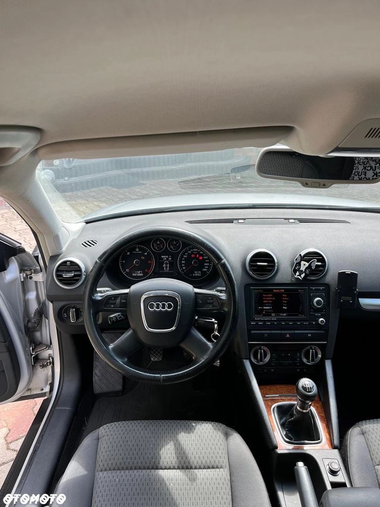 Audi A3 3-drzwiowe 2.0 TDI Ambition - 3