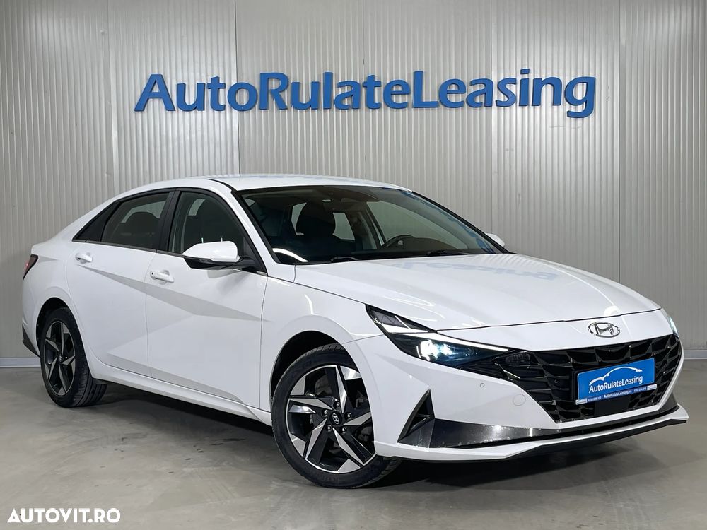 Hyundai Elantra 1.6 l 123 CP CVT Exclusive - 3