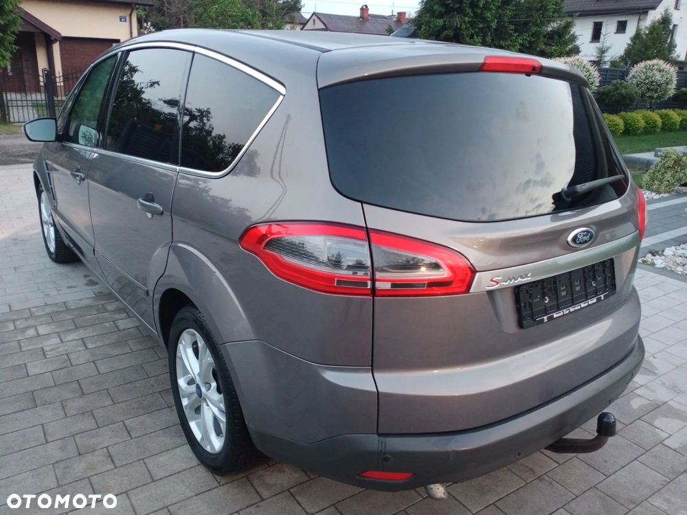 Ford S-Max 2.0 TDCi DPF Titanium - 12