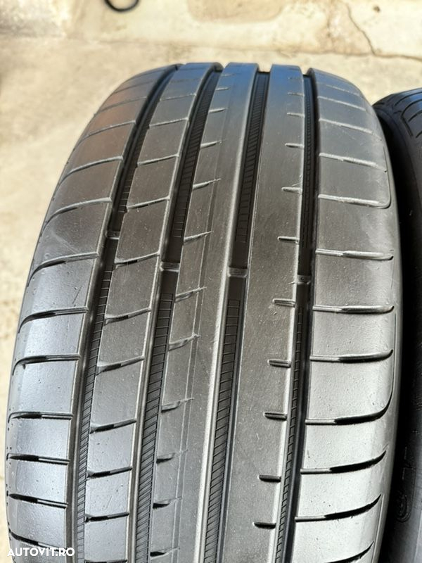 vând 2 anvelope 225/40/19 goodyear de vară cu runflat ca noi - 4