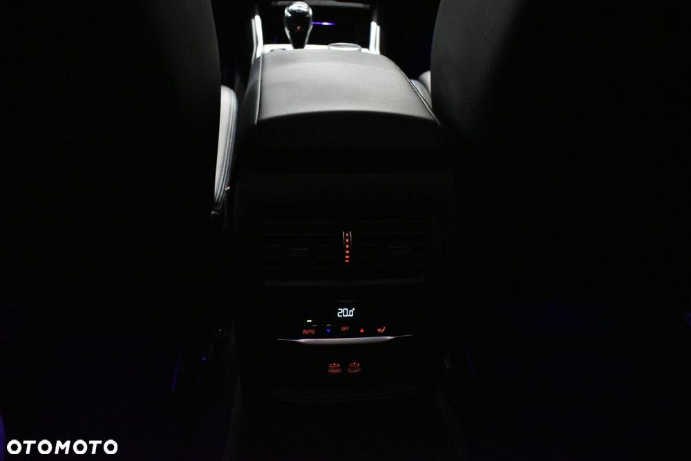 BMW Seria 3 - 20