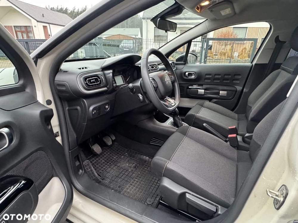 Citroën C3 1.2 PureTech Shine - 17