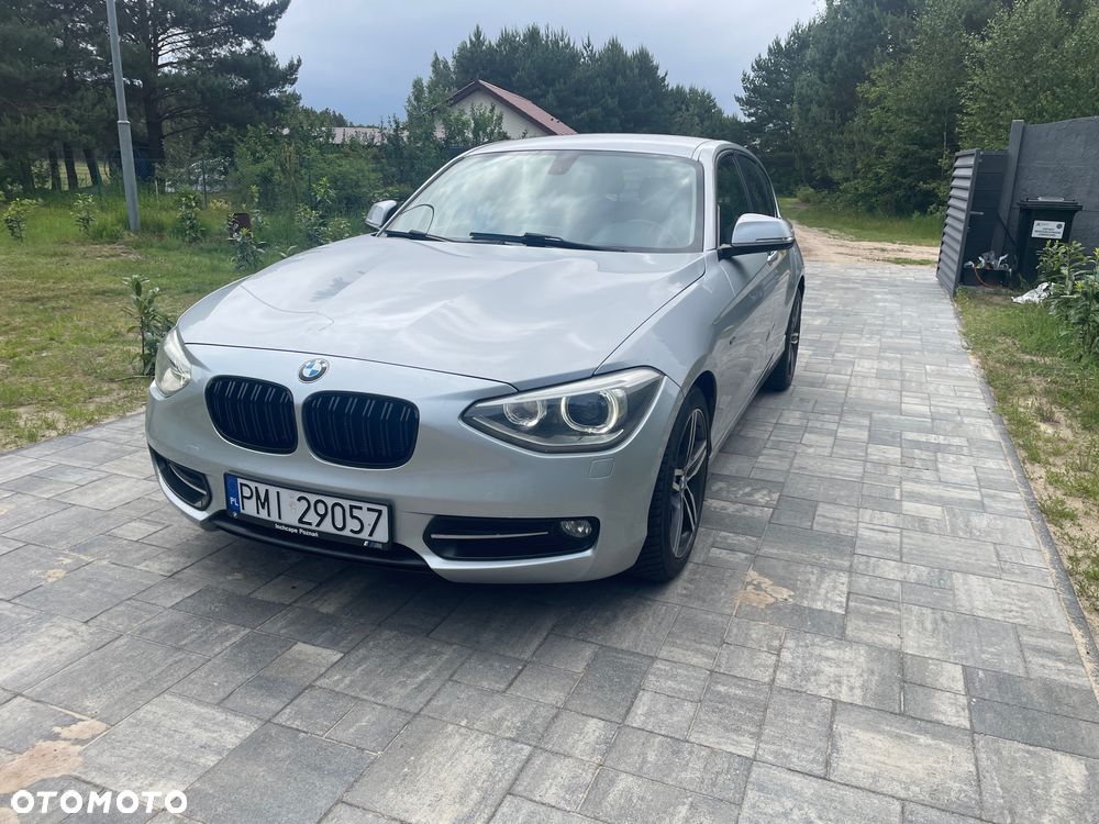 BMW Seria 1 116d Sport Line - 2