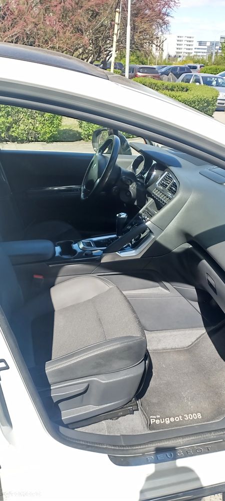 Peugeot 3008 BlueHDi 120 Stop & Start EAT6 Allure - 10