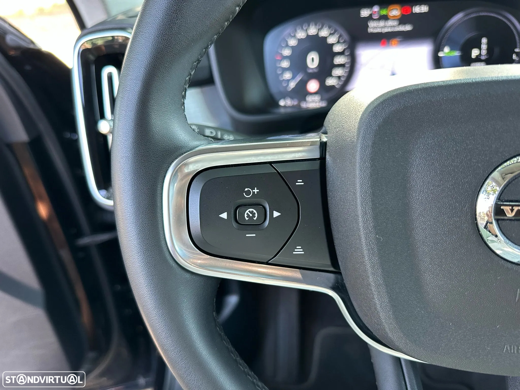 Volvo XC 40 1.5 T4 PHEV Inscription Expression - 24