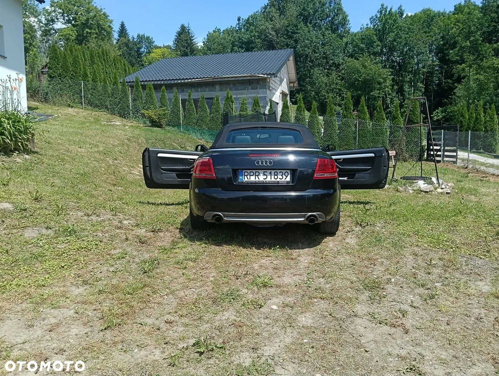 Audi A4 Cabrio - 4