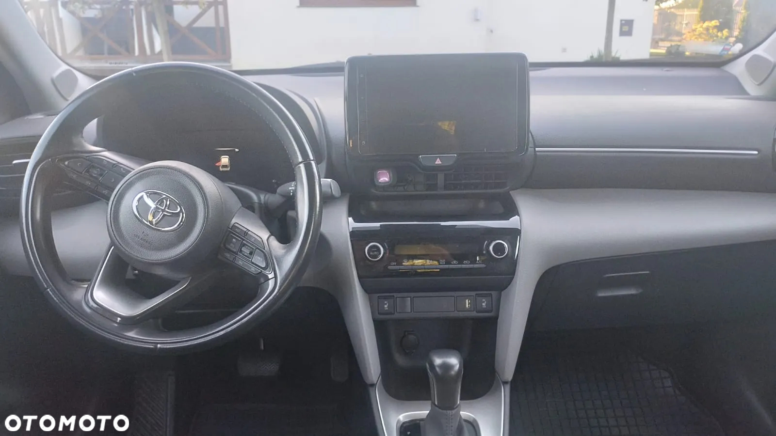 Toyota Yaris Cross Hybrid 1.5 Comfort - 16