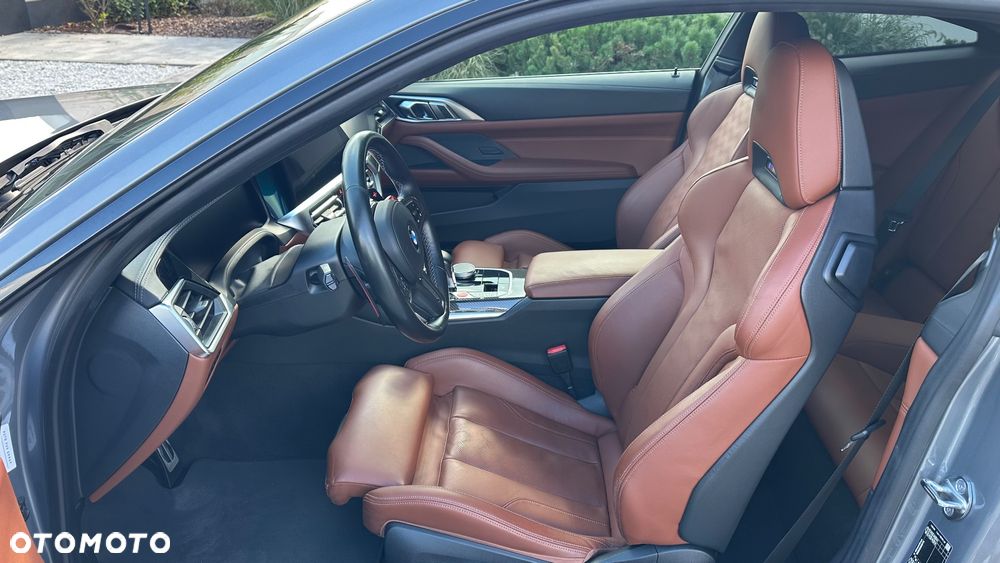 BMW M4 Competition M xDrive sport - 12