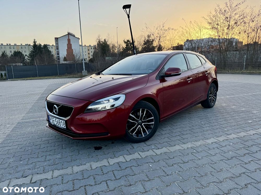 Volvo V40 D2 - 2
