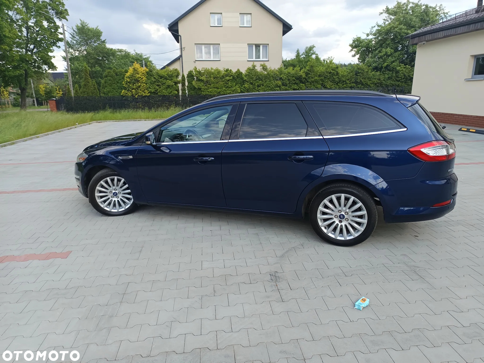 Ford Mondeo - 34
