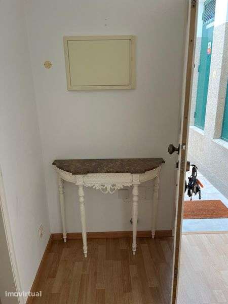 Apartamento T1+1 alugar - Grande imagem: 2/9