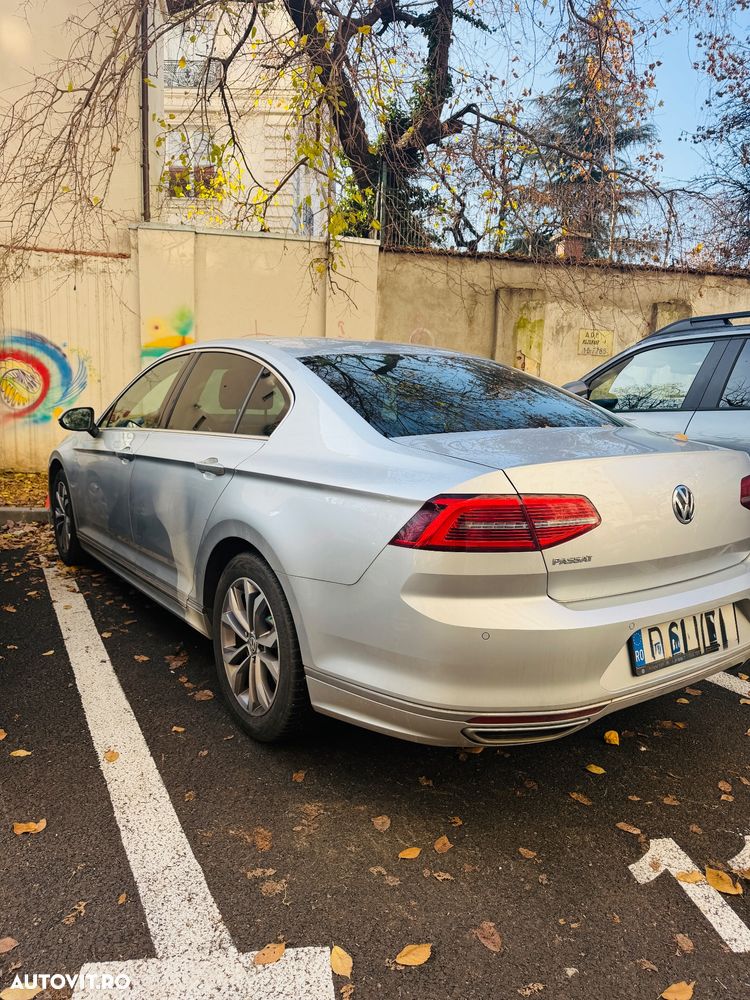 Volkswagen Passat 1.5 TSI ACT DSG Comfortline - 3