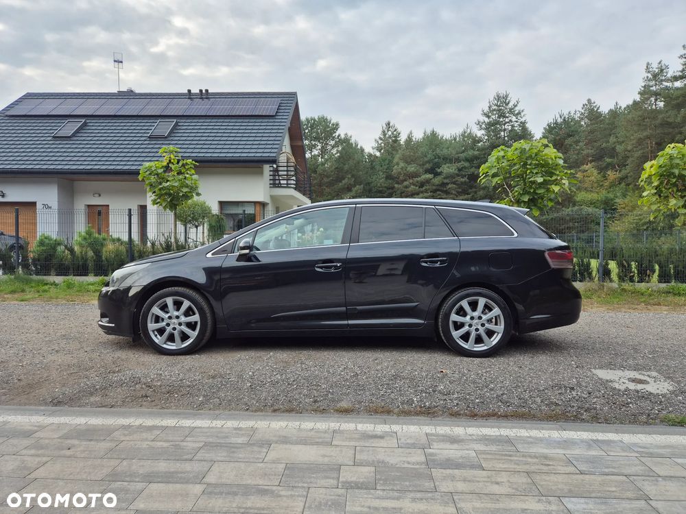 Toyota Avensis 2.0 D-4D Sol plus+NAVI - 30