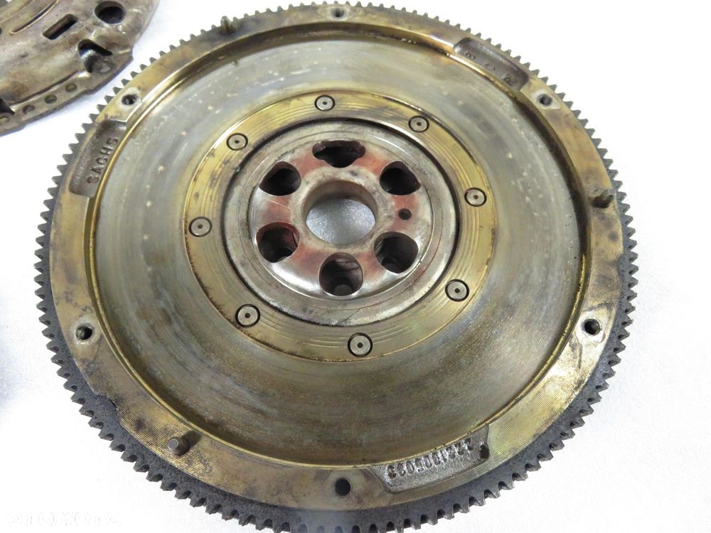 KOŁO DWUMASOWE SEAT TOLEDO II 1.9 TDI 3082299335 - 3