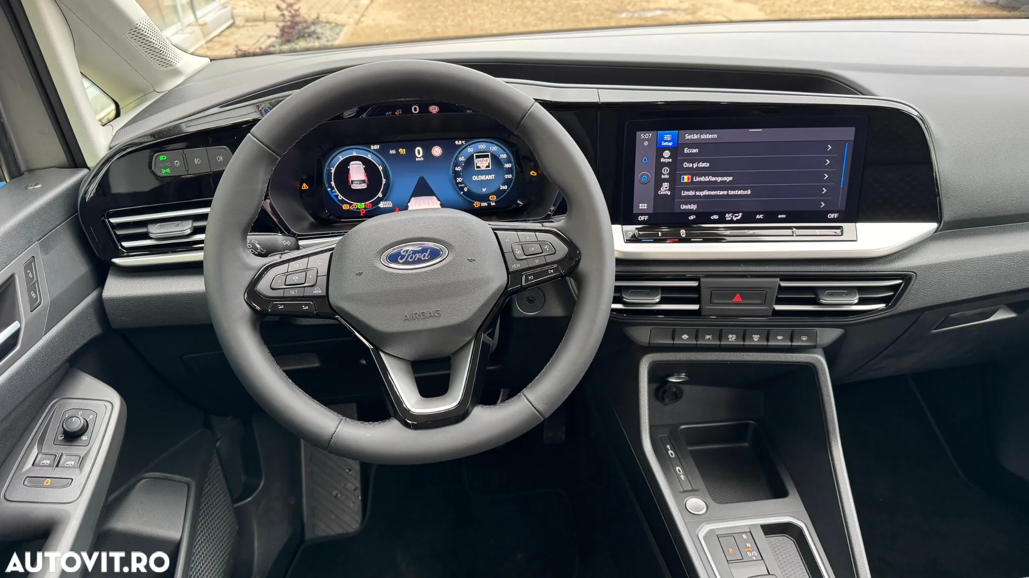 Ford Tourneo Connect 1.5L EcoBoost LWB Titanium - 6