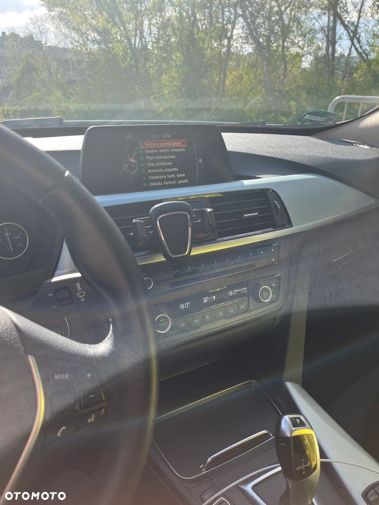 BMW 3GT 320d Advantage - 11