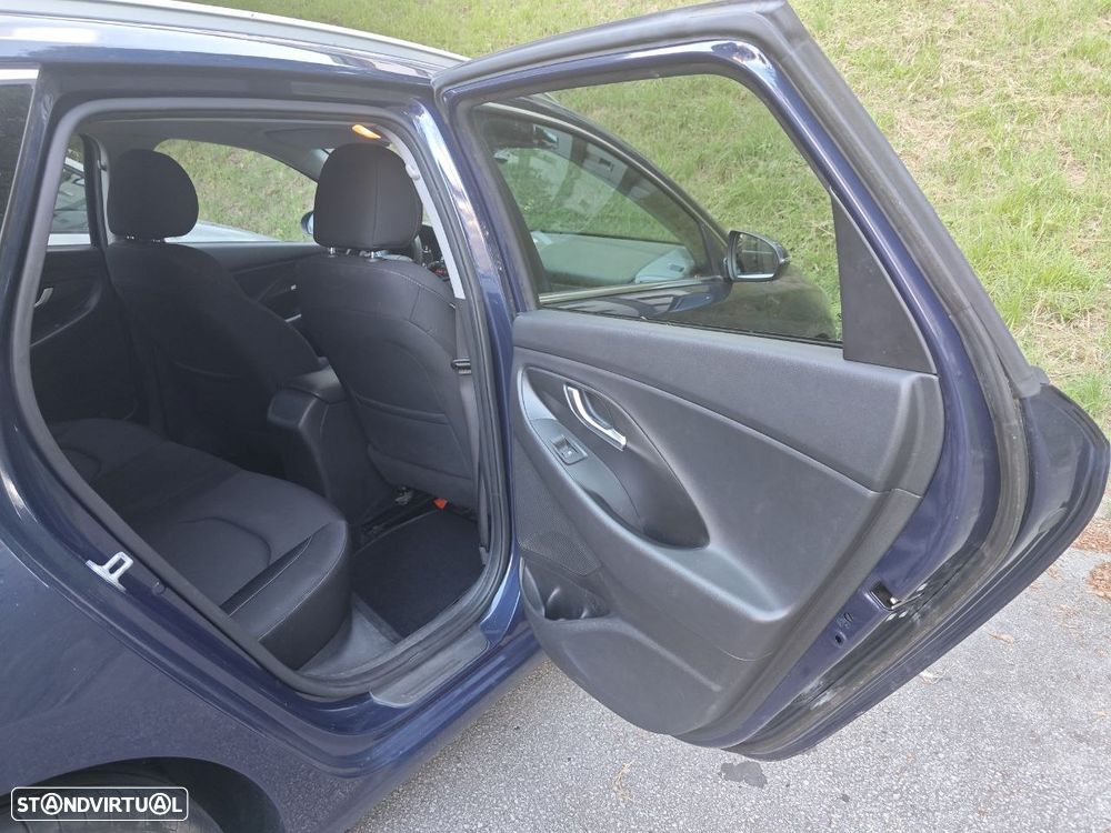 Hyundai i30 SW 1.0 T-GDi Style - 8
