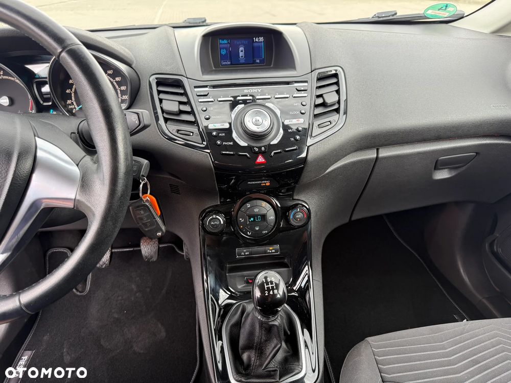 Ford Fiesta 1.0 EcoBoost STart-Stop Titanium - 25