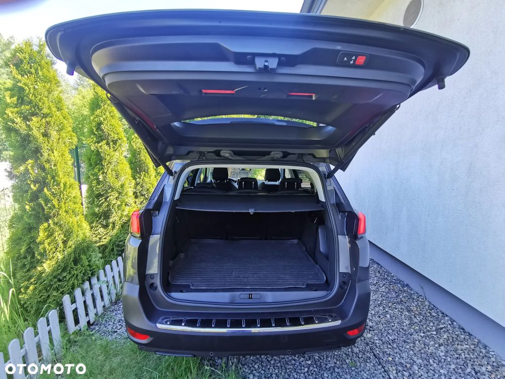 Peugeot 5008 1.5 BlueHDI Allure S&S - 13