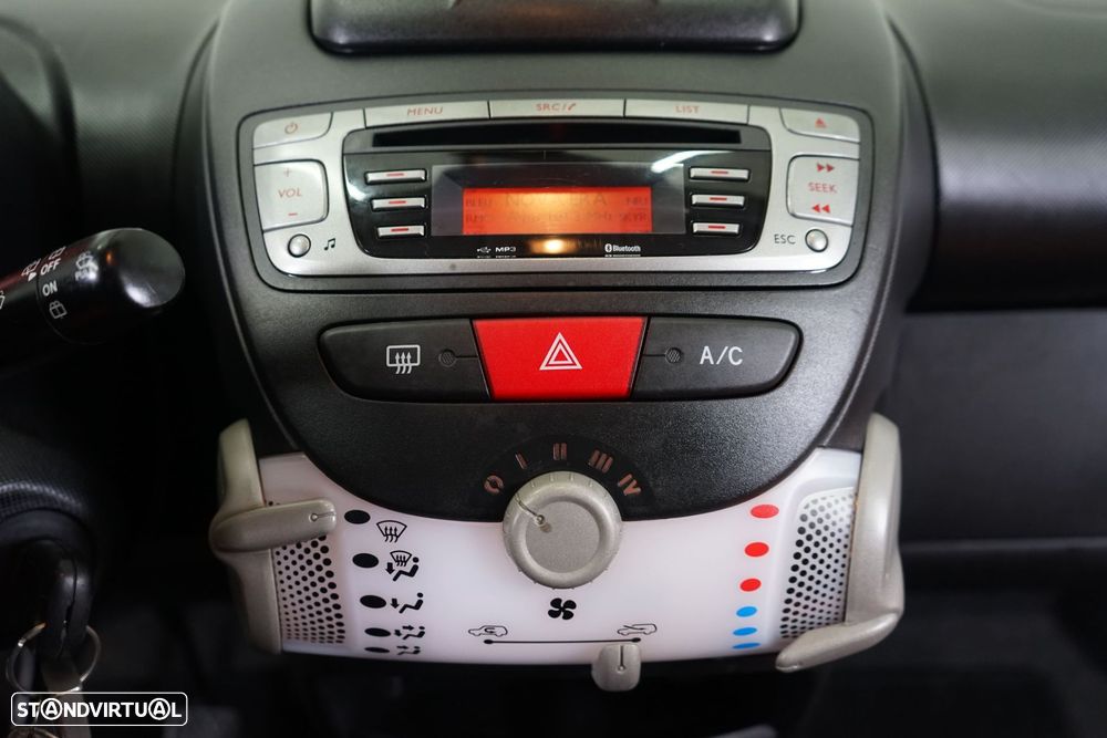 Toyota Aygo 1.0 Orange Edition - 25