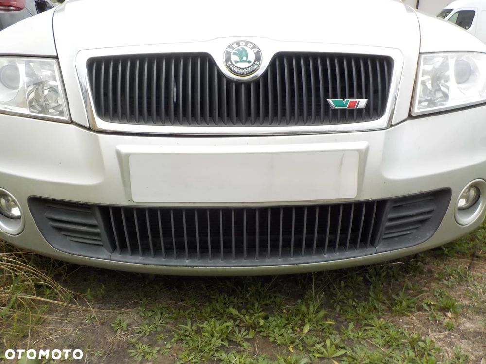 SKODA OCTAVIA II 2.0 FSI VRS PRZÓD MASKA ZDERZAK BŁOTNIKI PAS PRZEDNI Z CHŁODNICAMI LAMPY  UK - 9