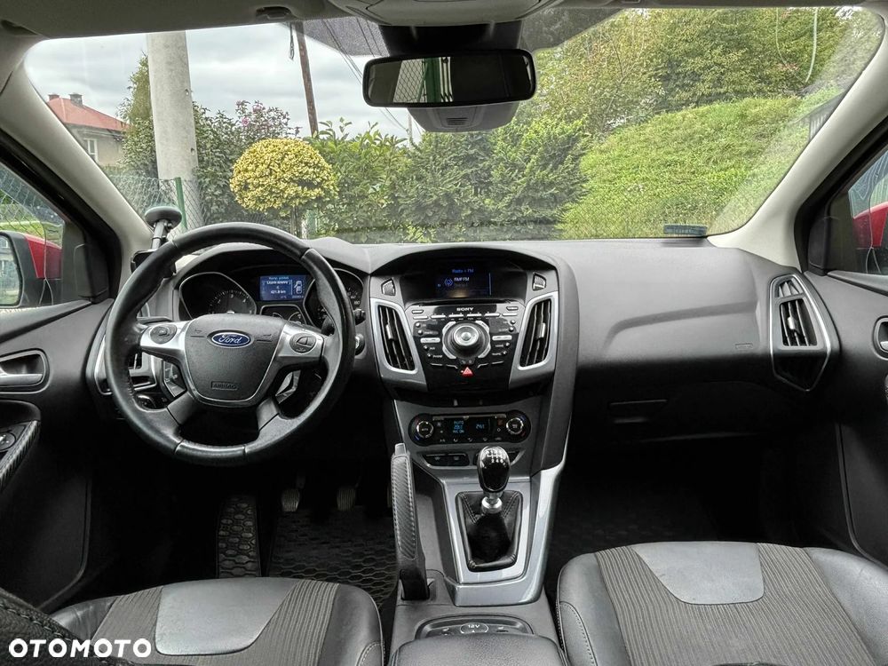 Ford Focus 1.6 TDCi DPF Start-Stopp-System Titanium - 22