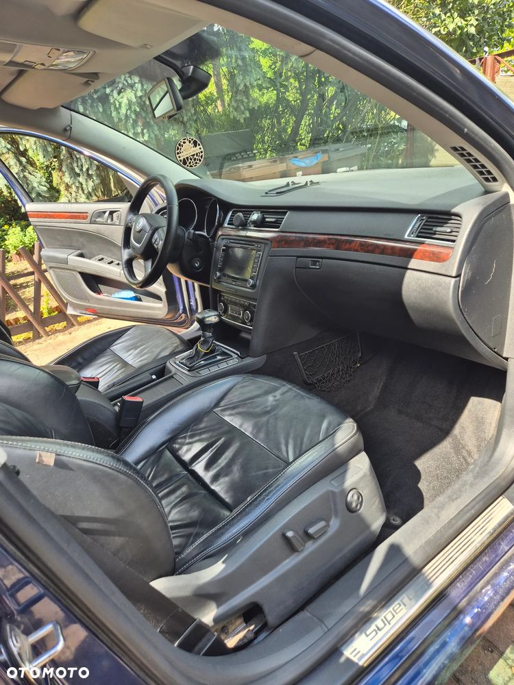 Skoda Superb - 16