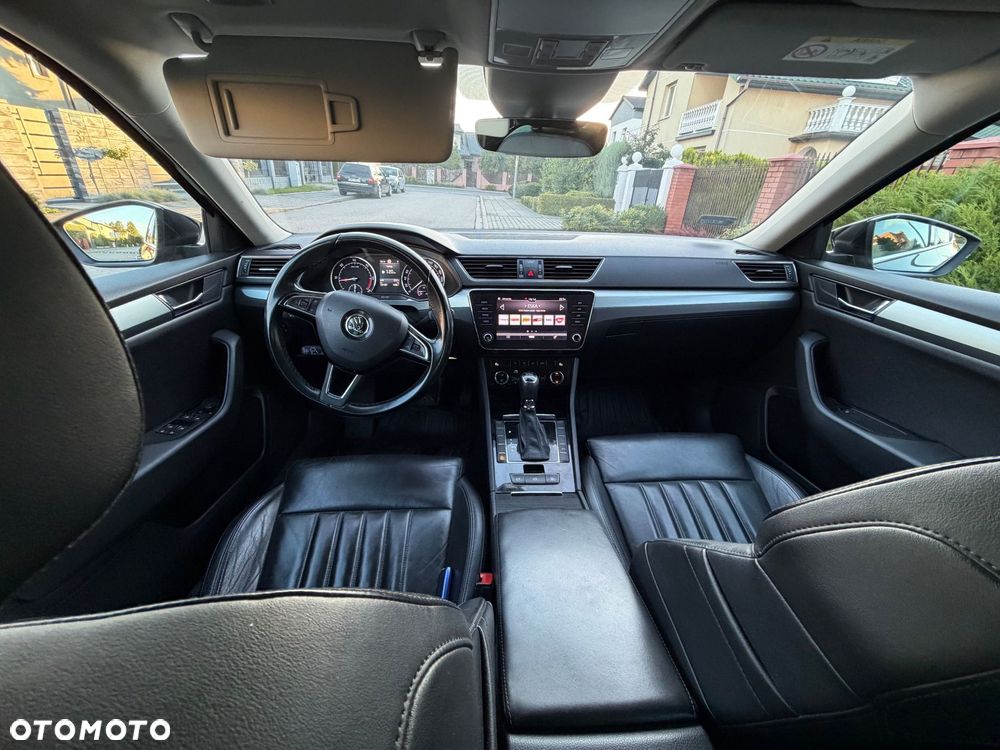Skoda Superb 2.0 TDI Ambition DSG7 - 11